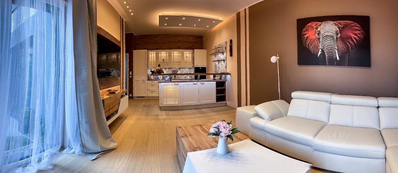 Apartment Dagmar Buresove Prague Exterior photo
